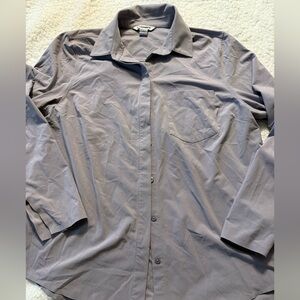 ⭐️ 3/$20 Athleta Light purple button-down Shirt size M